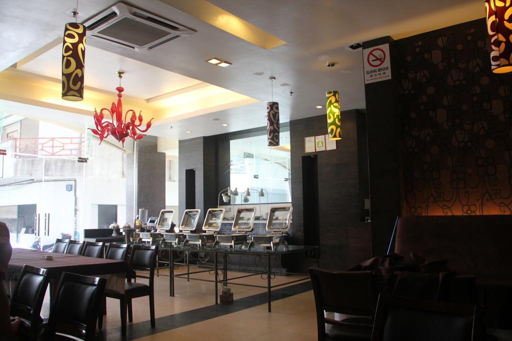טאוואו Mb Hotel מראה חיצוני תמונה