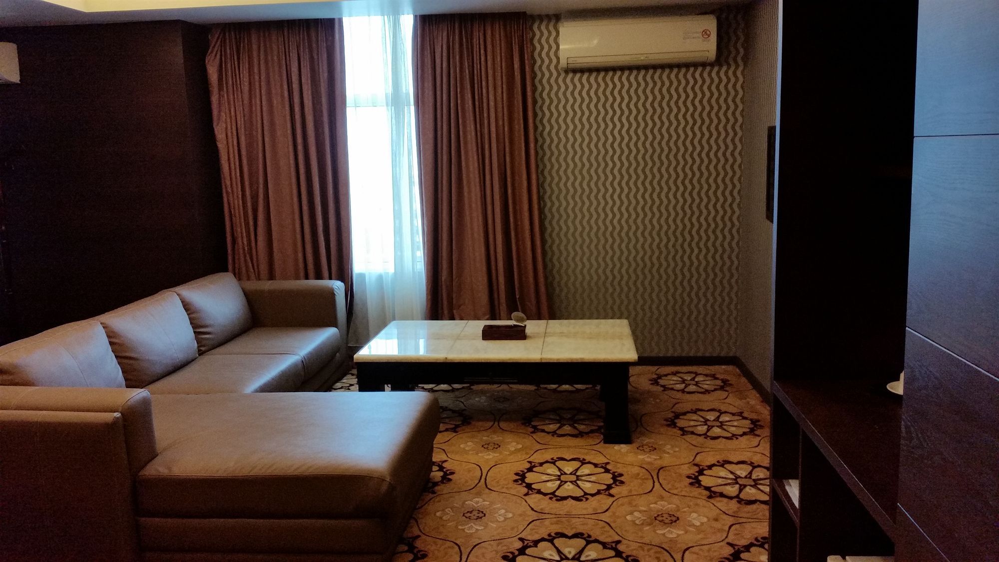 טאוואו Mb Hotel מראה חיצוני תמונה